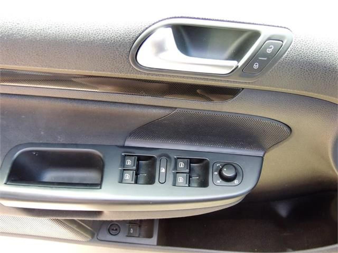 642286.11235383