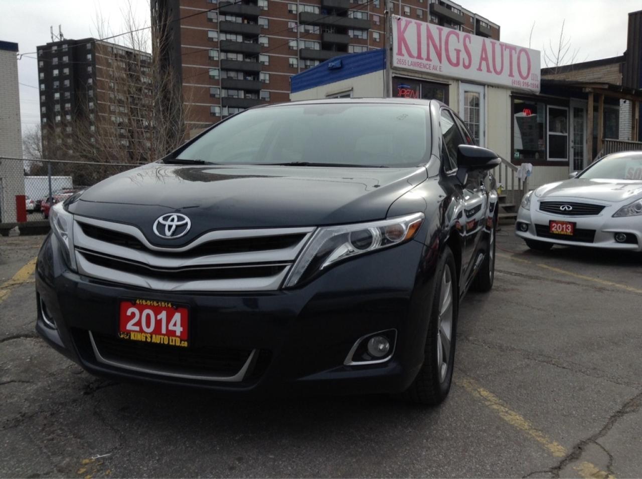 Used 2014 Toyota Venza SUNROOF, NAVI, BACK-UP CAM, LEATHER, HEATED SEATS for sale in Bloomingdale, ON