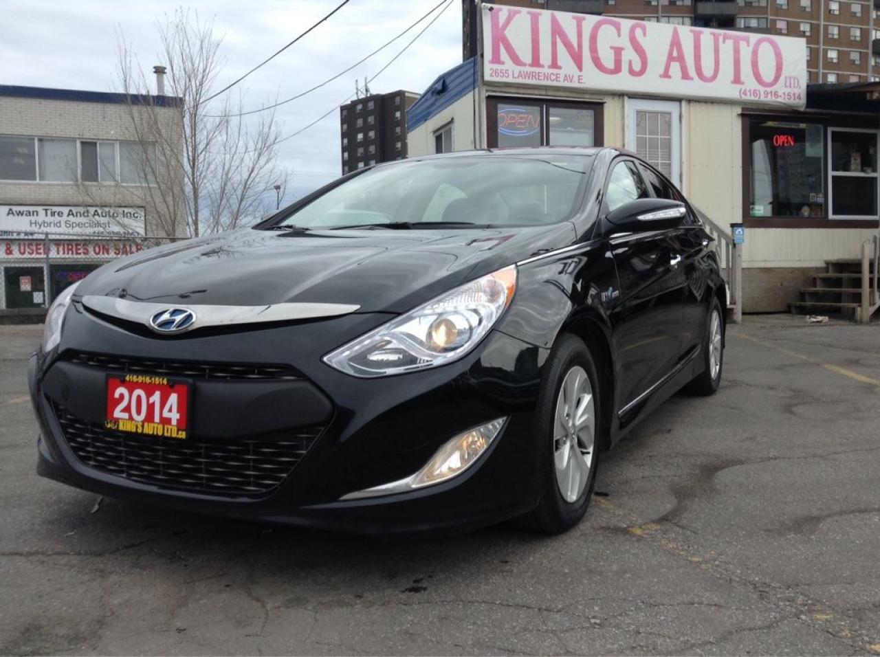 Used 2014 Hyundai Sonata HYBRID, BACK-UP CAM, HEATED SEATS, TRACTION for sale in Bloomingdale, ON