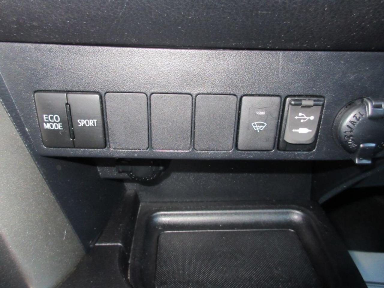 642327