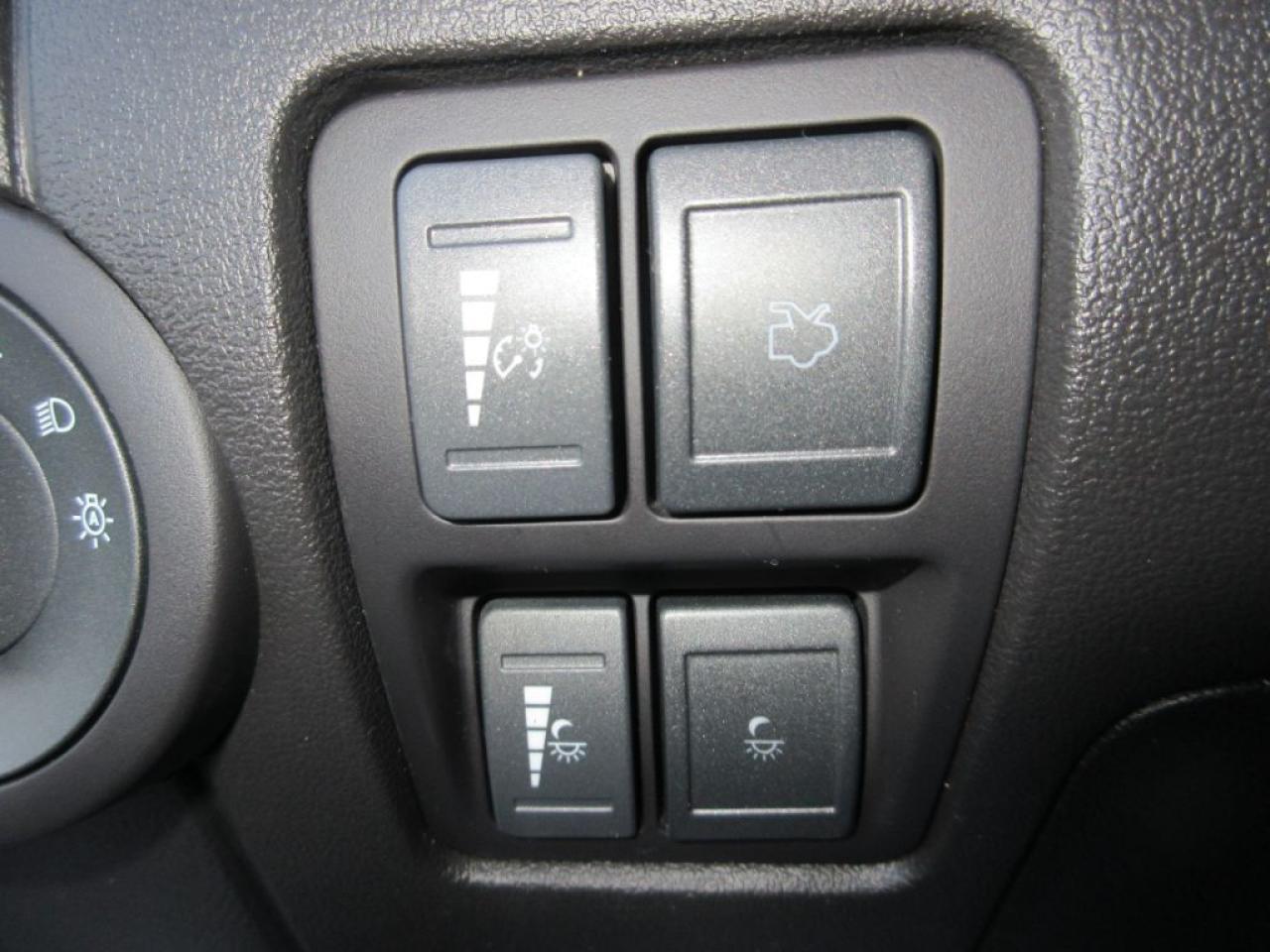 642333