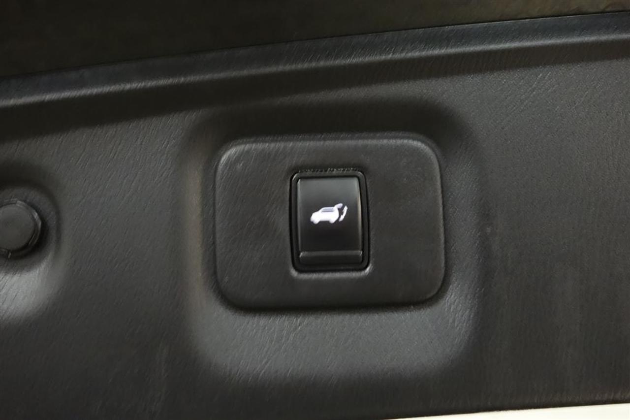 642584.11242699