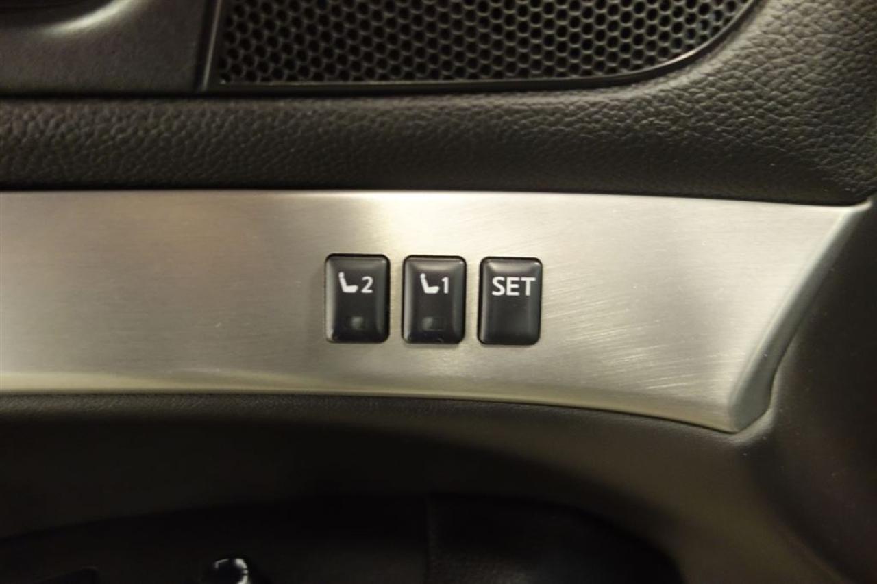 642633