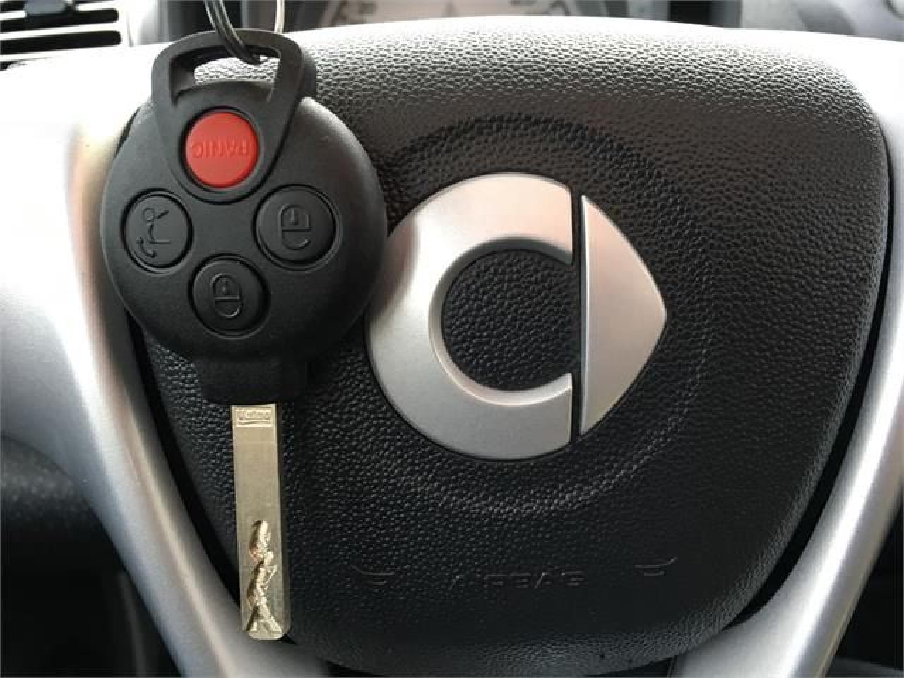 642697