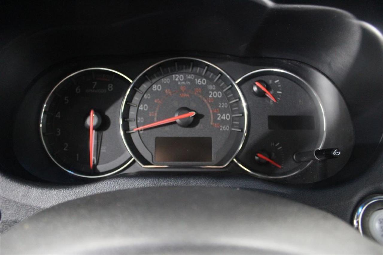642704