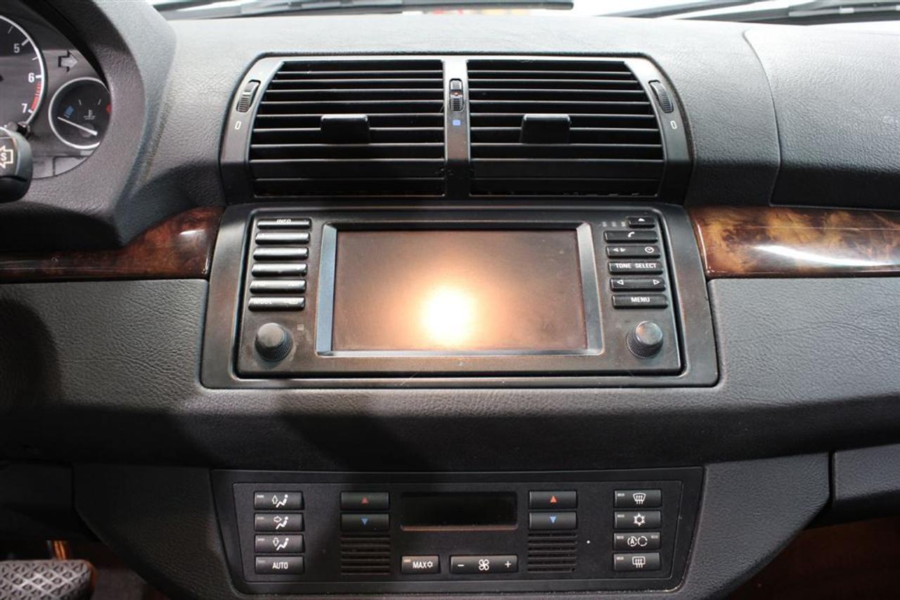 642744.11245330