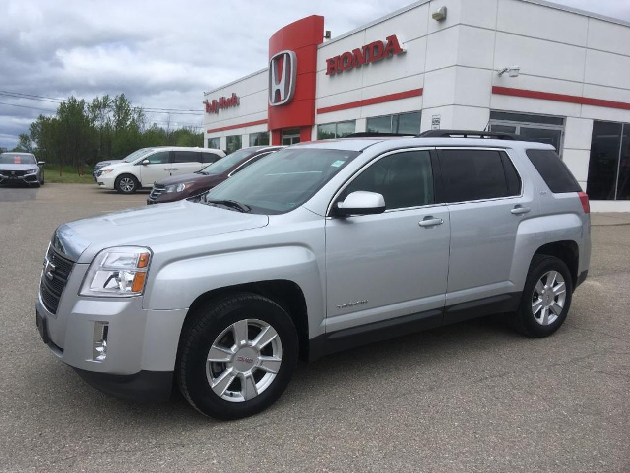 <p><span style=font-size: small;>Local trade, accident history&nbsp;free GMC Terrain. Great Package with leather interior and heated front seats. Also, comes equipped with built in autostart, bluetooth, and other great features. Great shape for the year, must see.</span></p>
<p style=margin: 0cm 0cm 10pt;><span lang=EN-US><span style=font-family: Calibri; font-size: medium;>Rally Honda has been in the same location since 1979 serving Smiths Falls, Carleton Place, Perth, Merrickville, Kemptville, Almonte, Lanark, and more. Now owned by Barry Rivington, which has been in the automotive industry since 1982. All of our used vehicles undergo a thorough mechanical inspection with strict reconditioning standards. CarProof vehicle history reports are available on all of our used vehicles. We have a Complimentary Service Loaner program to not disrupt your busy day and commute when your vehicle needs servicing. We can be reached at </span><a href=mailto:sales@rallyhonda.com><span style=color: #0000ff; font-family: Calibri; font-size: medium;>sales@rallyhonda.com</span></a><span style=font-family: Calibri; font-size: medium;> or 1-800-267-9256.</span></span></p>
<p>&nbsp;</p>