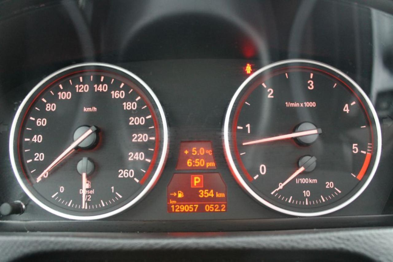 642937