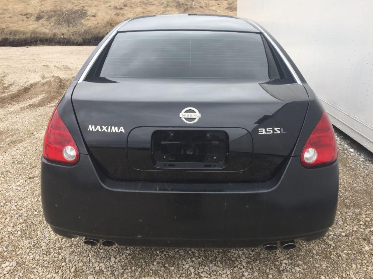 642973