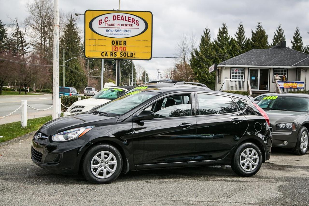 Used 2014 Hyundai Accent GLS, Bluetooth, Heated Seats, Low 59,000 km's! for sale in Surrey, BC