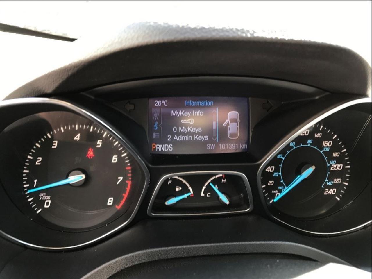 643008