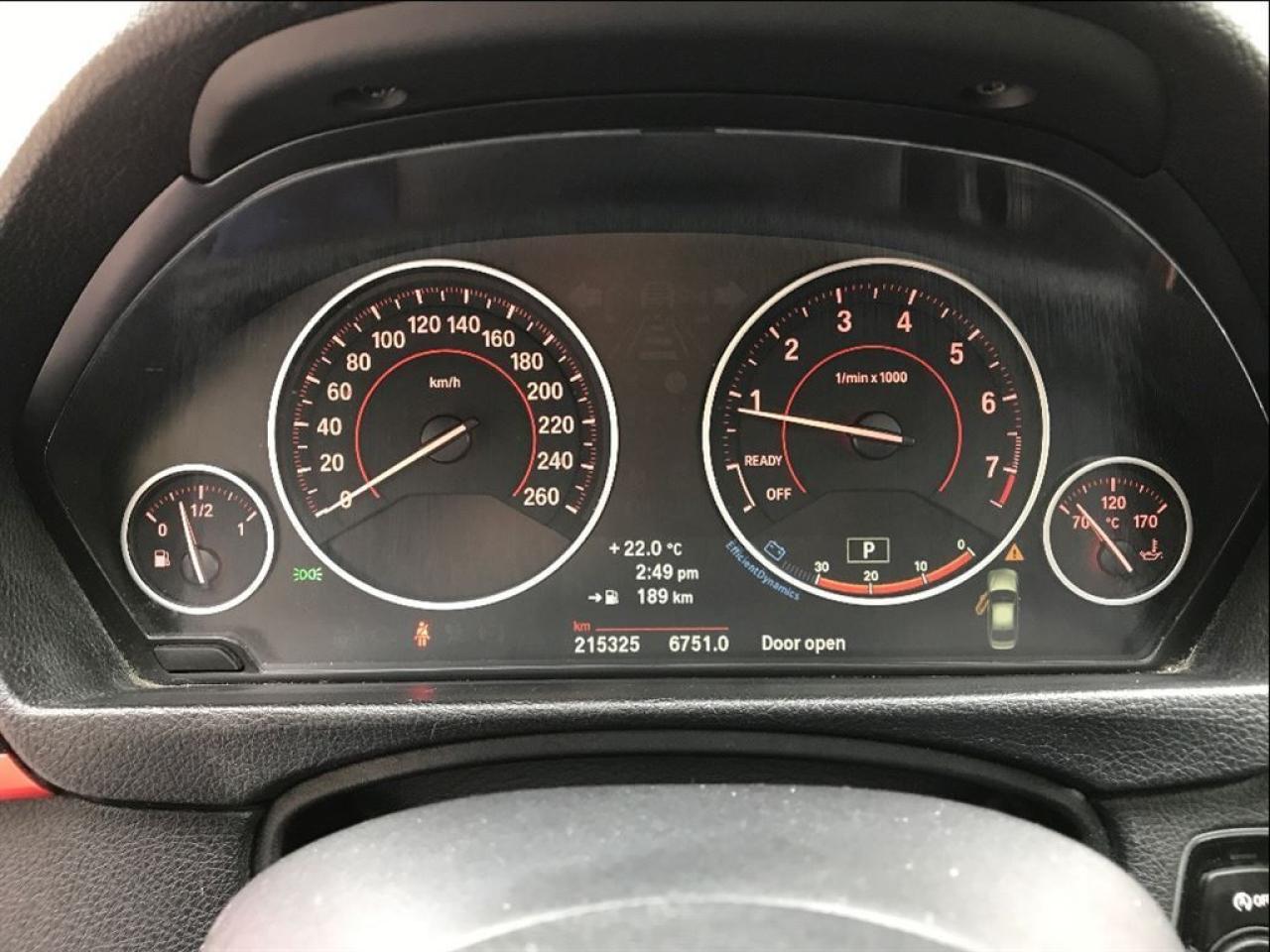 643010