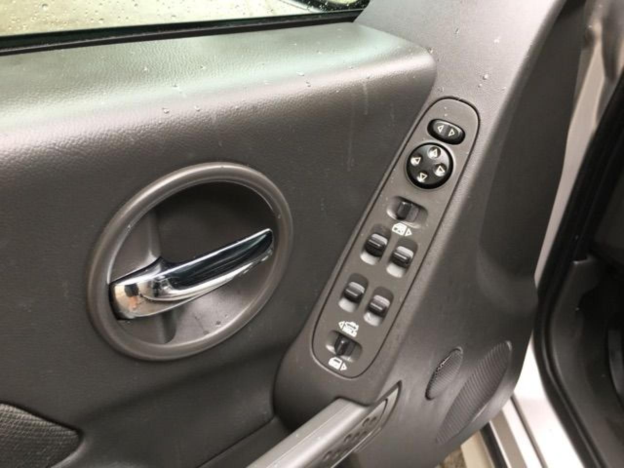 643221