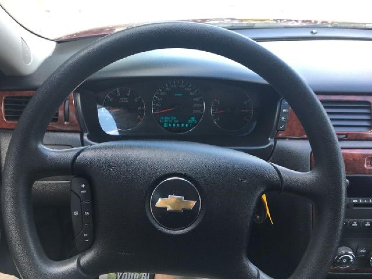 643227