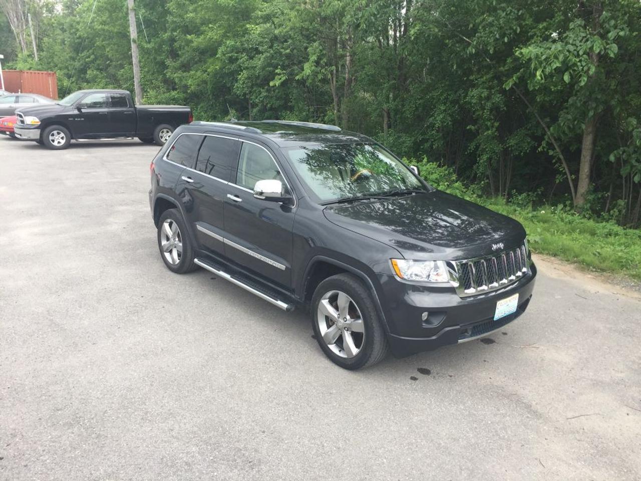 Georgous inside and out. 5.7litre. Loaded with all options   4 brand new tires ,Financing available for 60 months  Call To-day