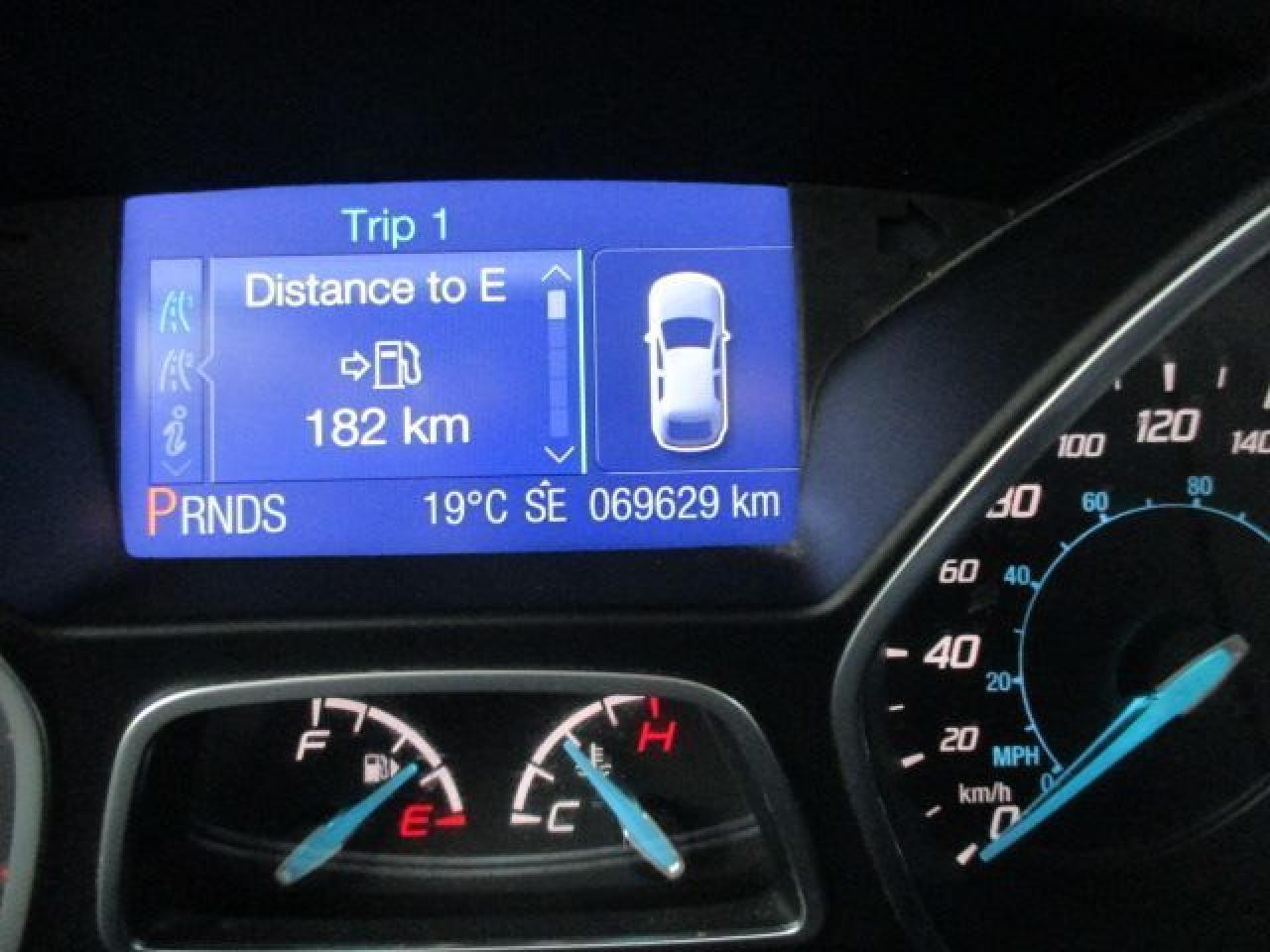 643258
