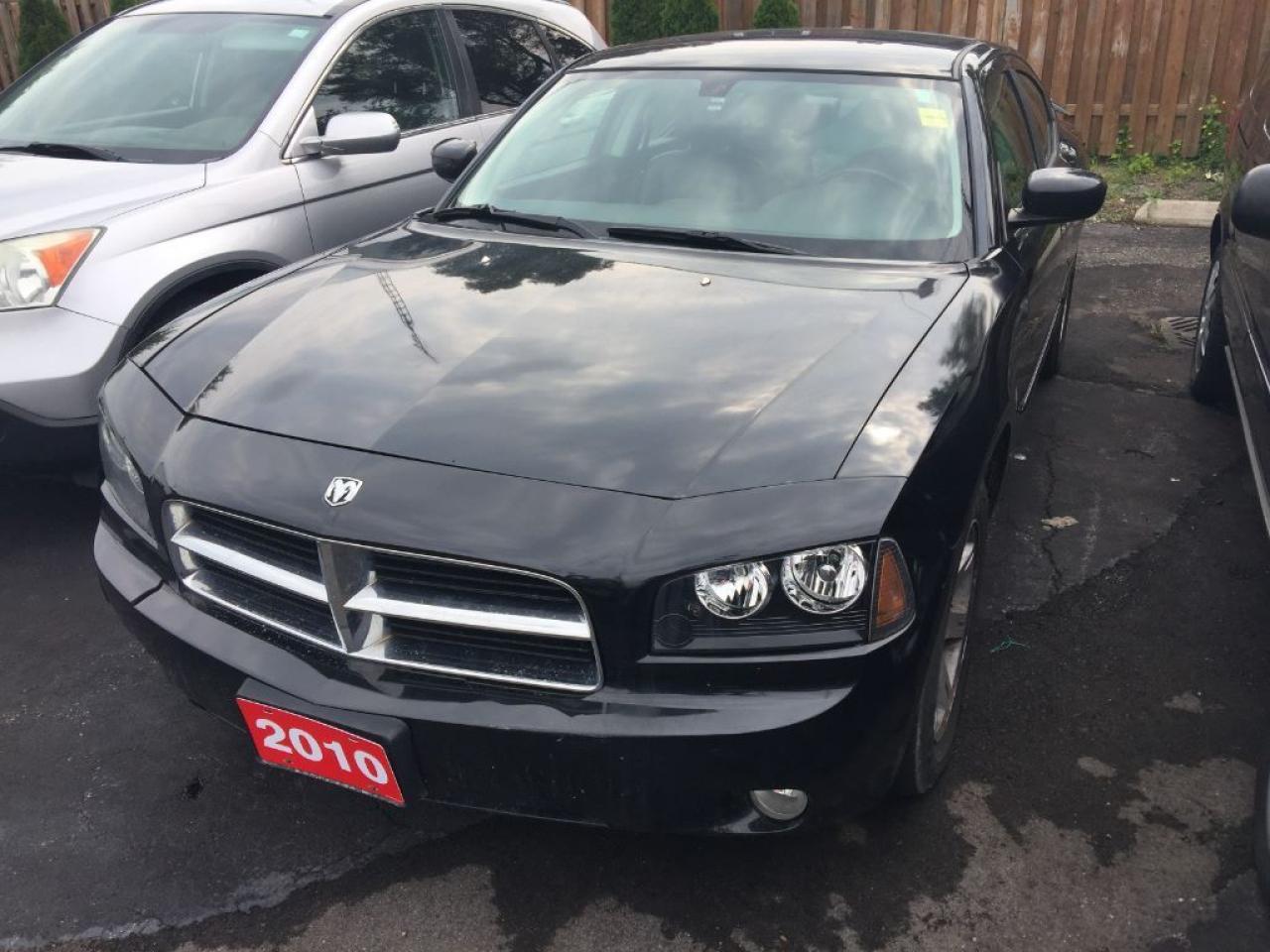 643358