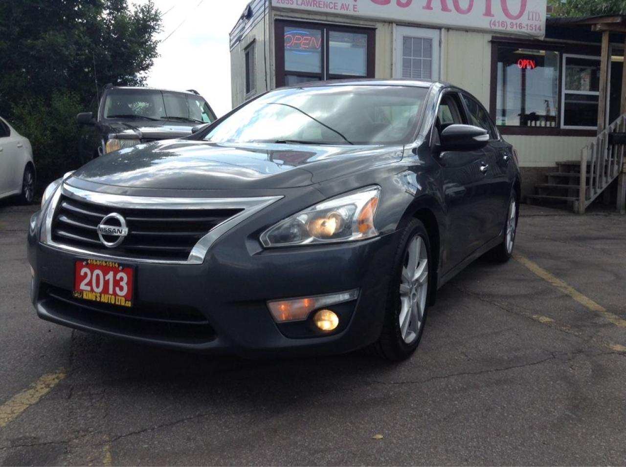 Used 2013 Nissan Altima 3.5 SL, NAVI, BACK-UP CAM, SUNROOF, LEATHER for sale in Kitchener, ON