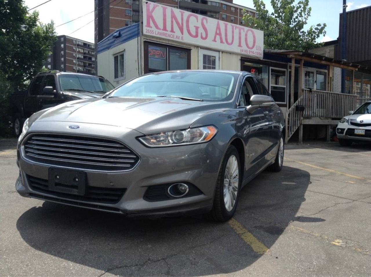 Used 2013 Ford Fusion Hybrid SE, NAVI, BACK-UP LEATHER for sale in Kitchener, ON