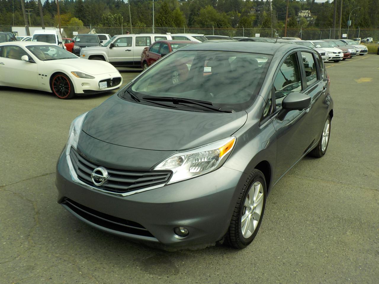 Used 2016 Nissan Versa Note SL for sale in Burnaby, BC