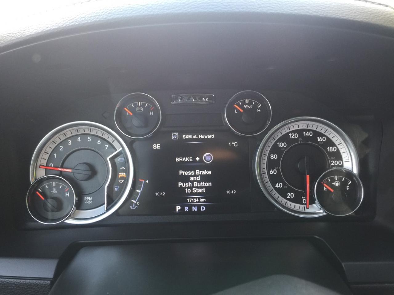 643411