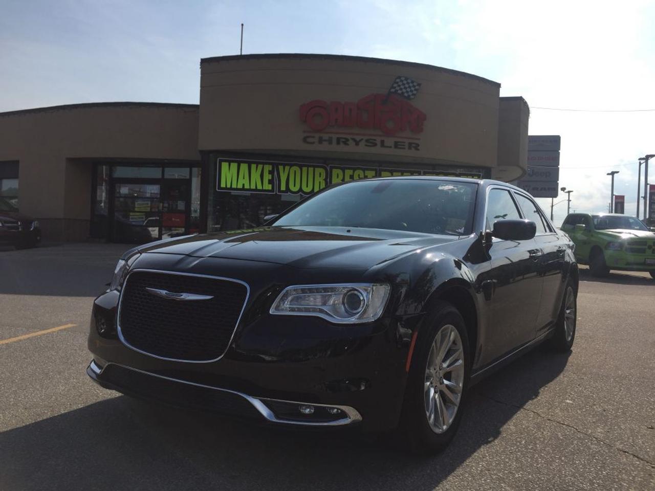 CLEAN CAR PROOF, 3.6L V6, 8 SPEED AUTOMATIC, LEATHER TRIMMED BUCKET SEATS, LED FOG LAMPS, DULA PANEL PANORAMIC SUNROOF, REMOTE START, UCONNECT 8.4A, PAK UP CAMERA, KEYLESS GO, 18? PLISHED ALUMINUM WHEELS... FORMER DAILY RENTAL