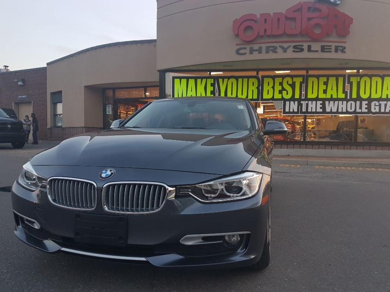 Used 2013 BMW 3 Series 320i XDrive P-ROOF H-TED WHEEL SUPER CLEAN for sale in Scarborough, ON