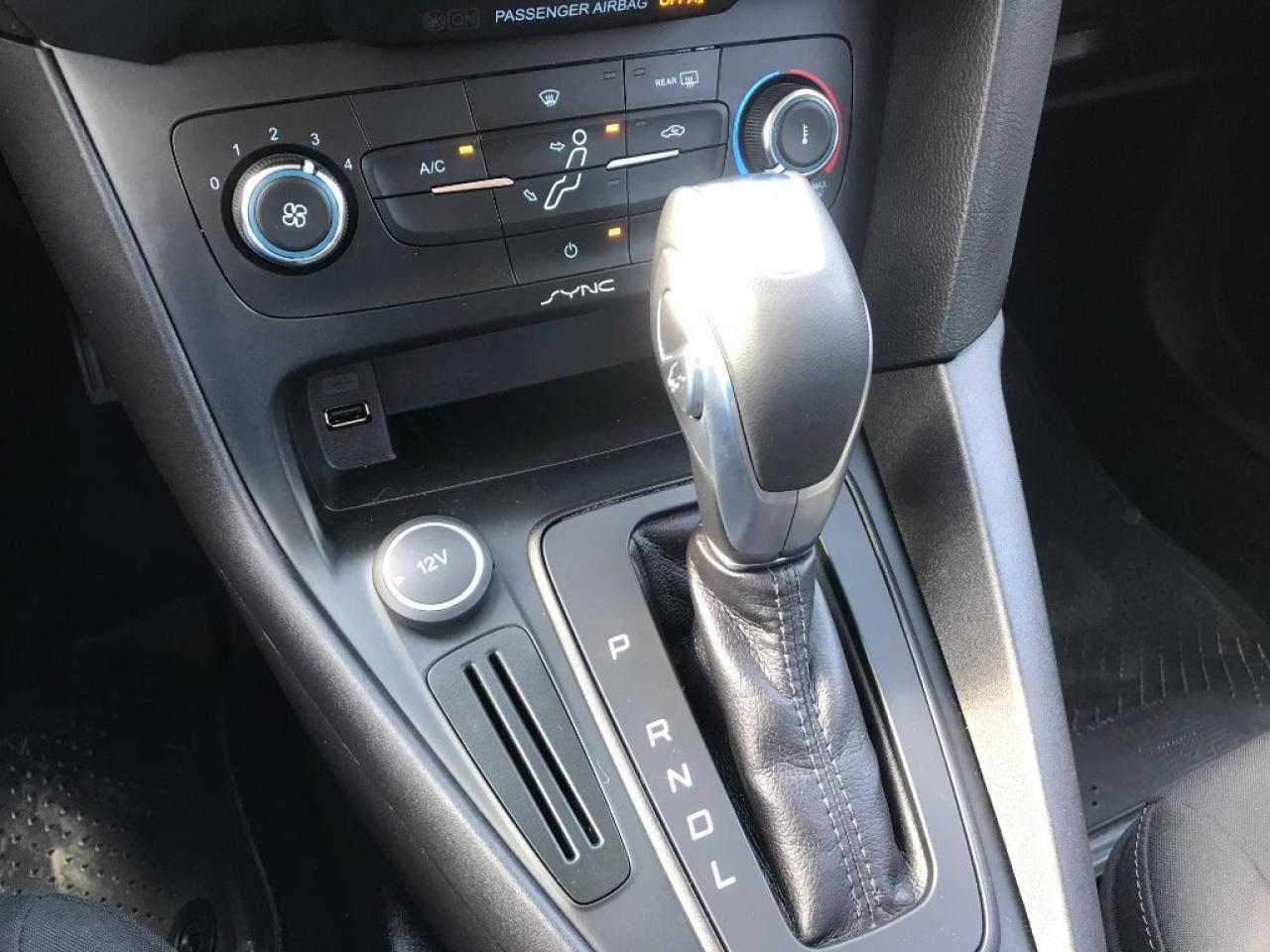 643483