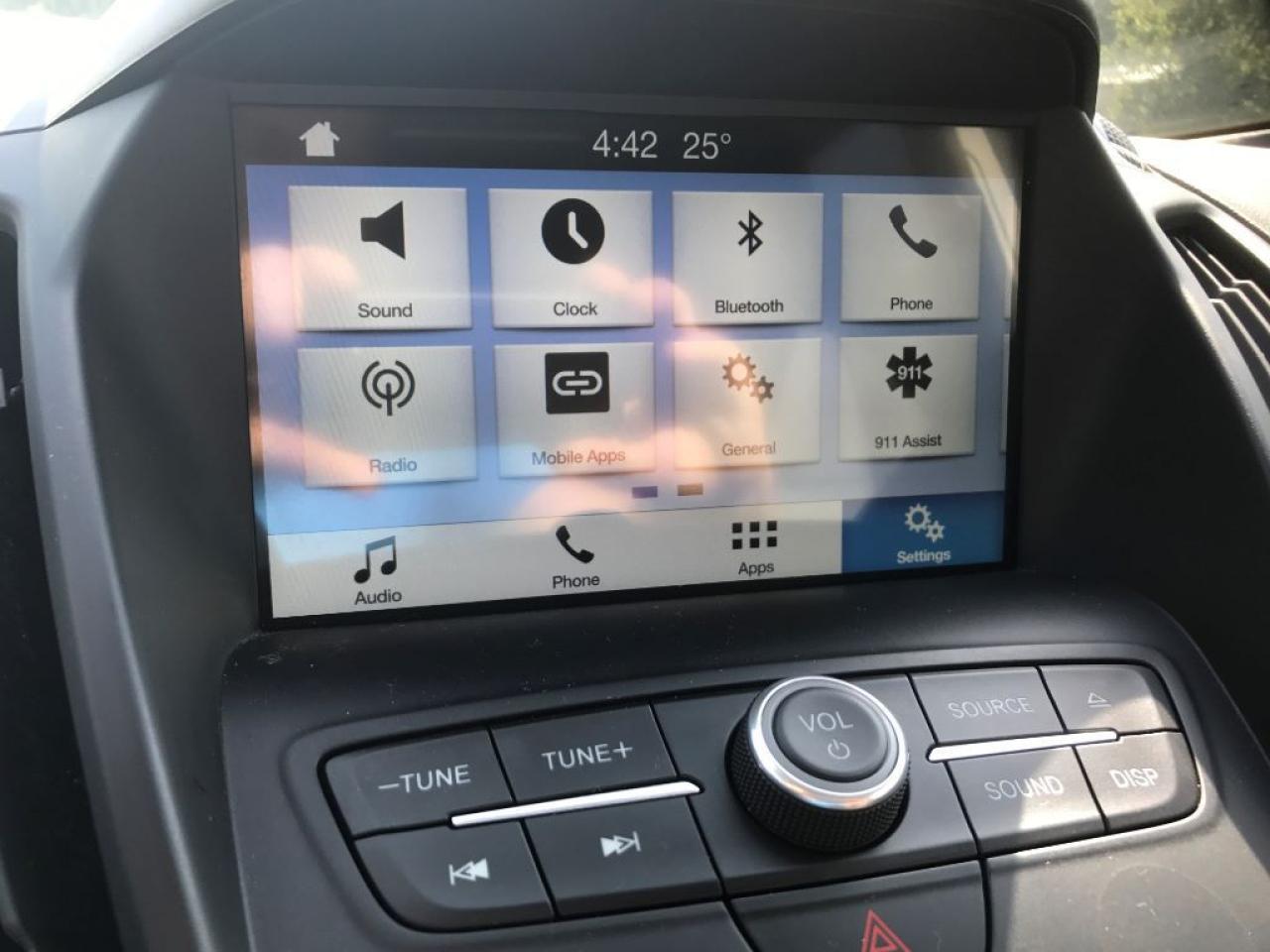 643489