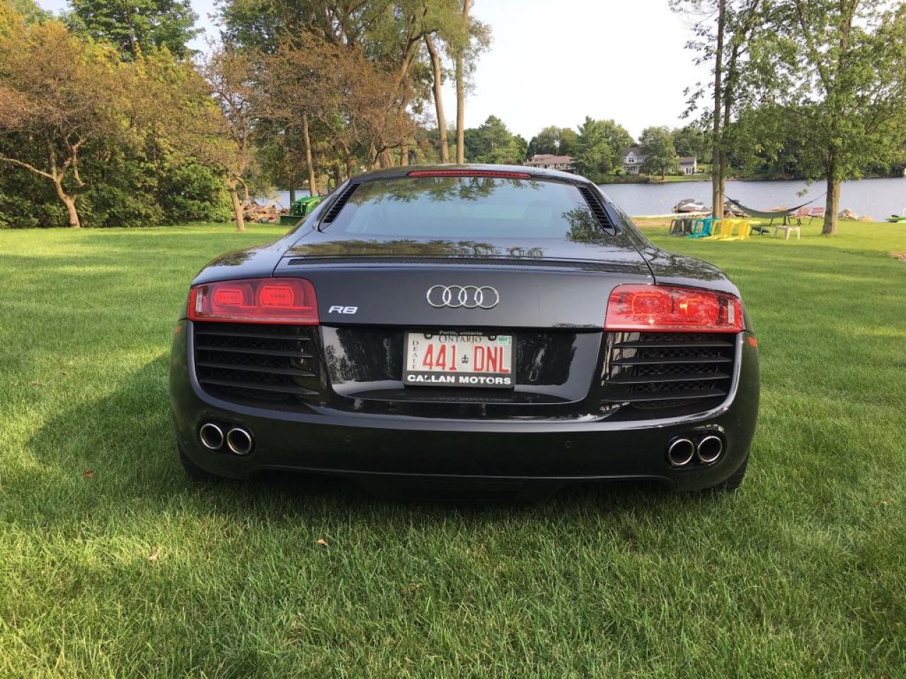 643532