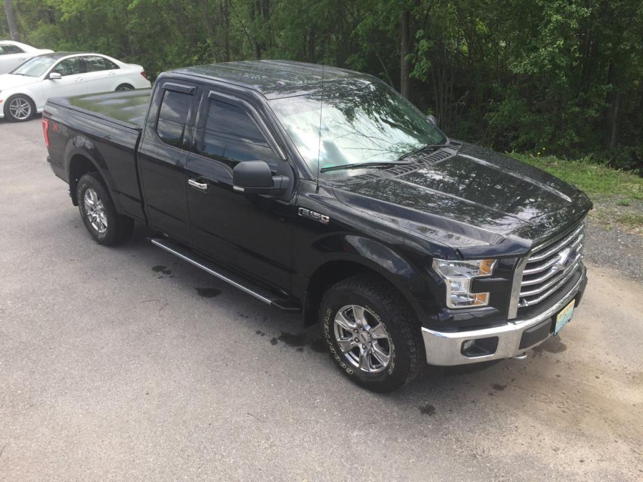 Used 2015 Ford F-150 XLT. XTR Only 15000 km for sale in Perth, ON