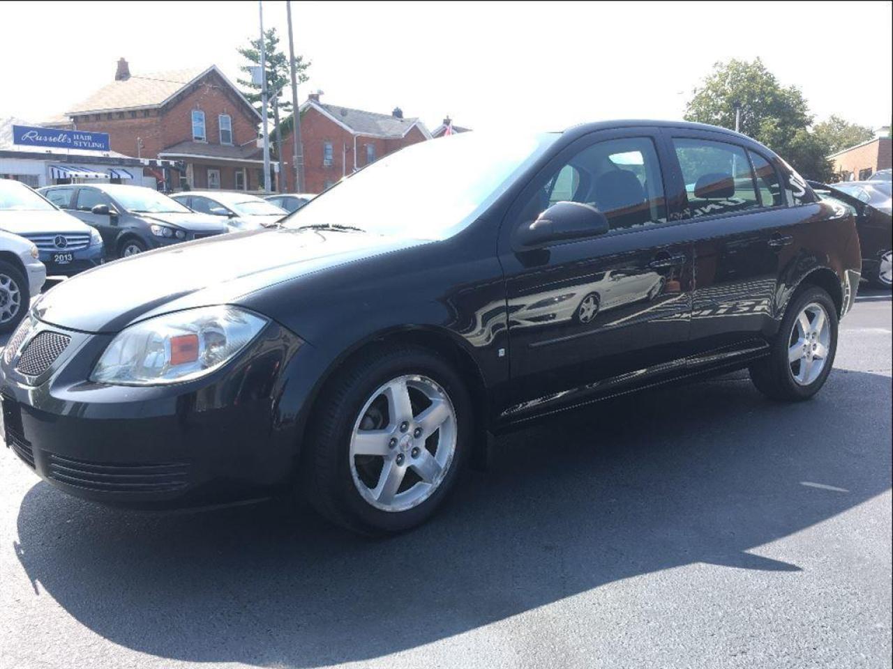 643648