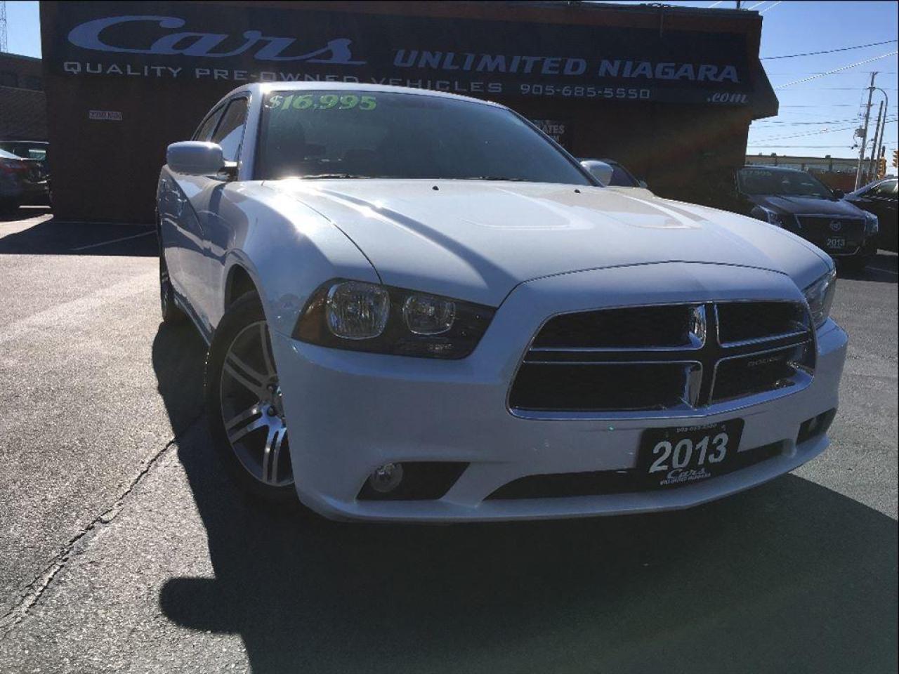 Used 2013 Dodge Charger SXT | NO ACCIDENTS | ROOF | HEATED SEATS ... for sale in Toronto, ON