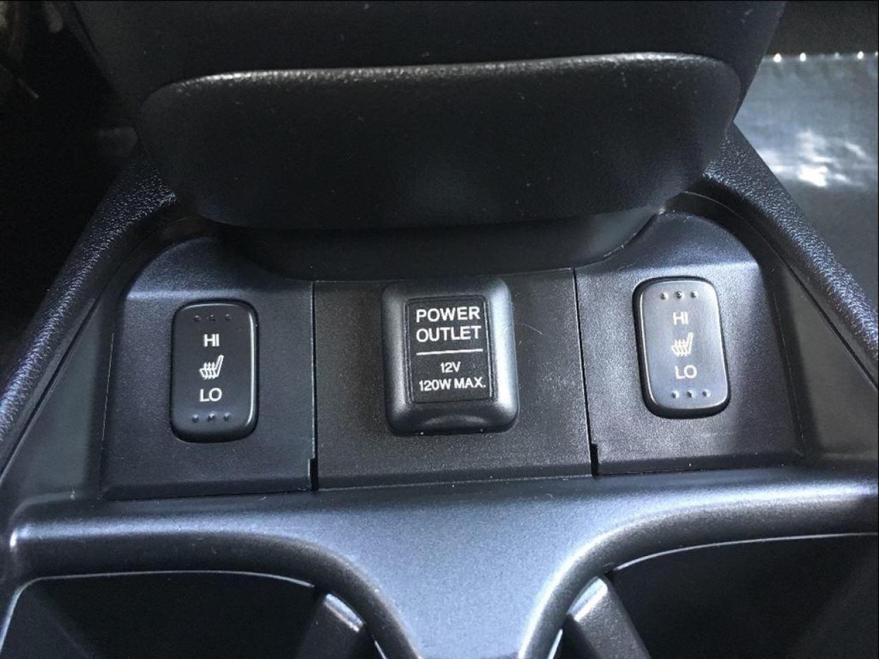 643661
