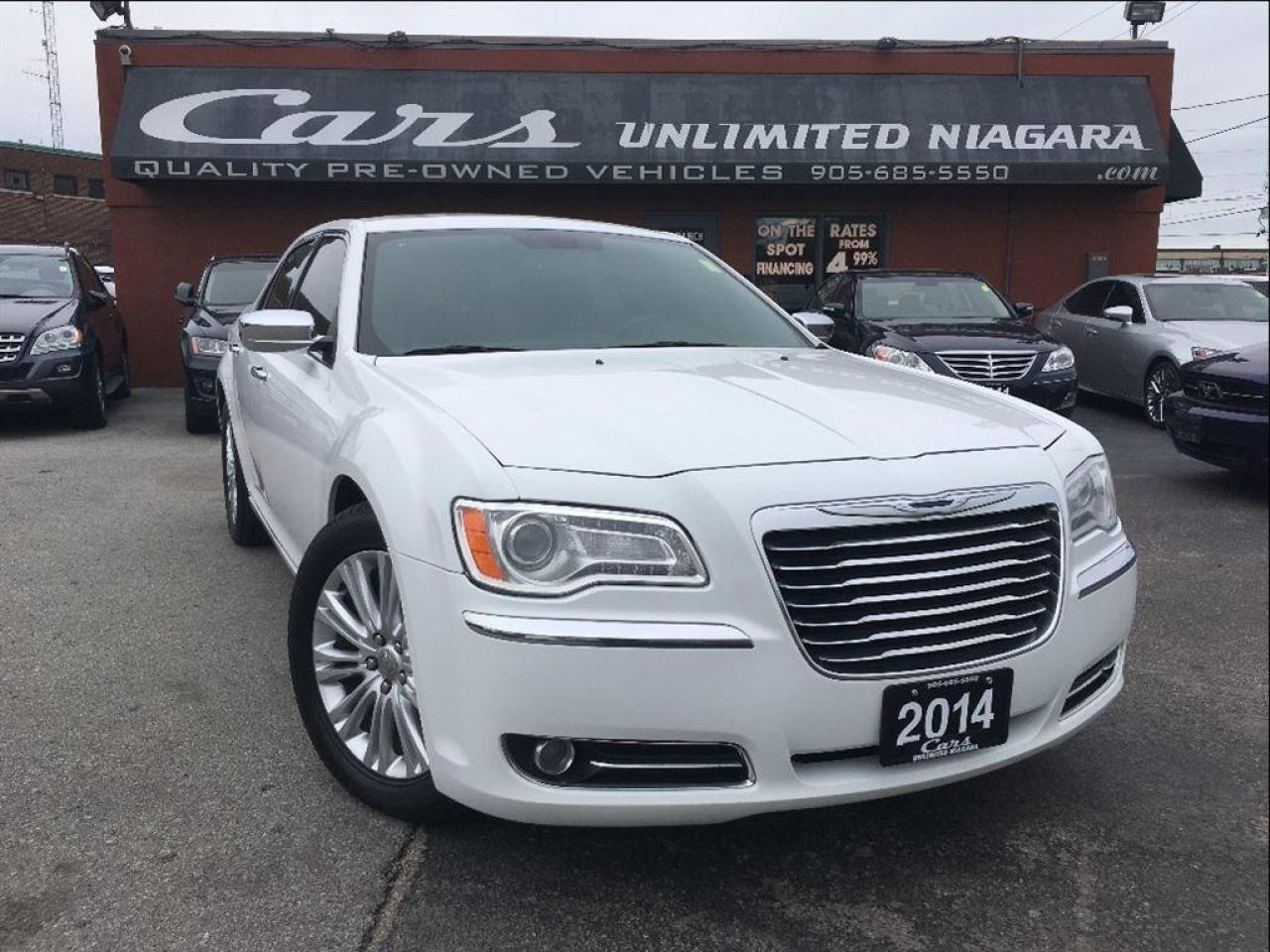Used 2014 Chrysler 300C HEMI | NAVI | AWD | PANO | CAMERA ... for sale in Toronto, ON