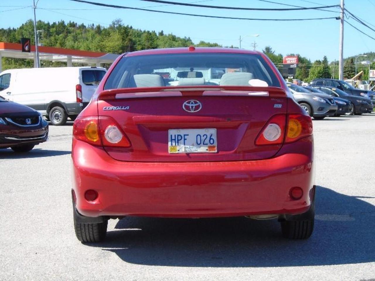 643708