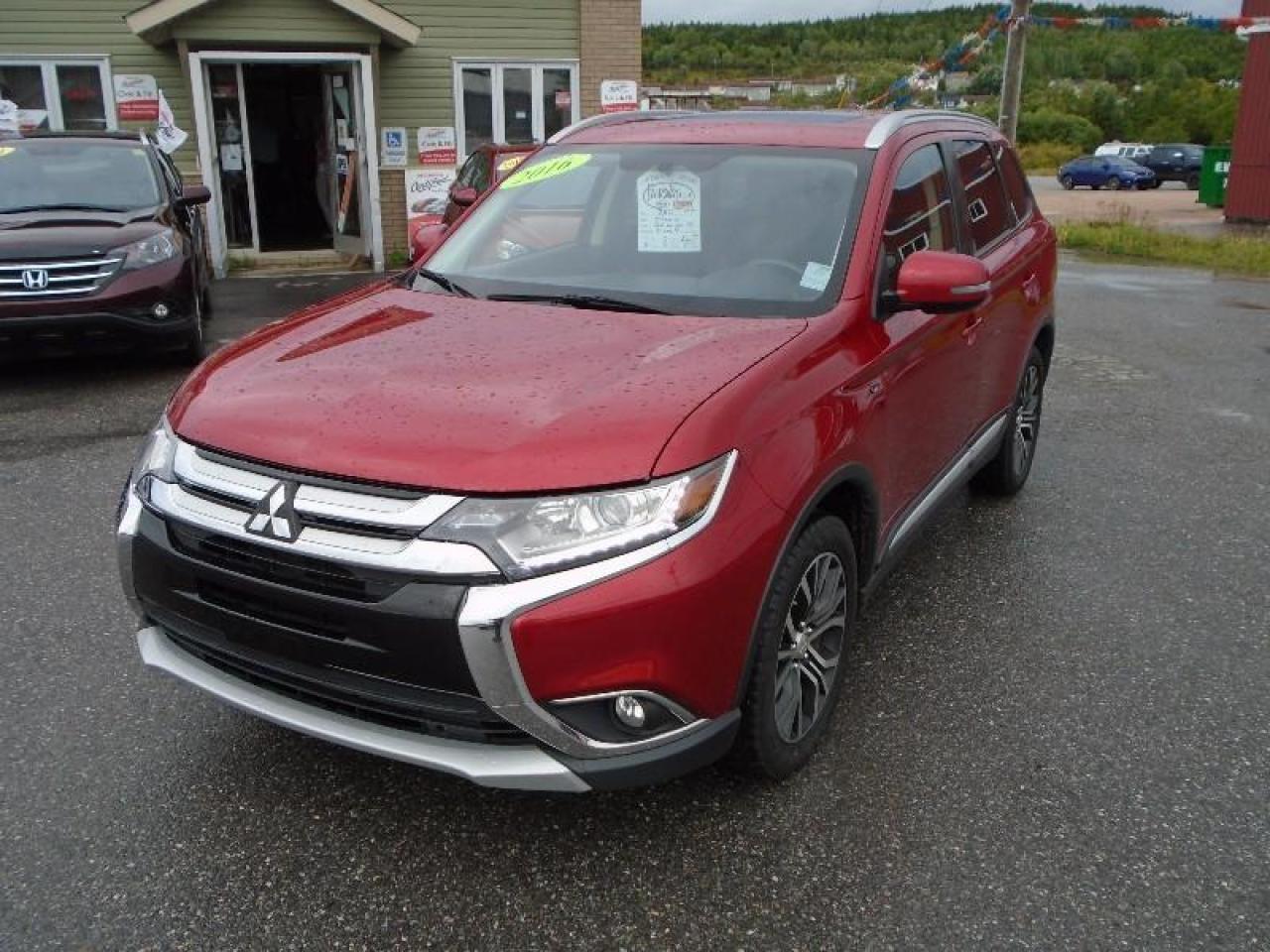 Used 2016 Mitsubishi Outlander SE for sale in Mississauga, ON