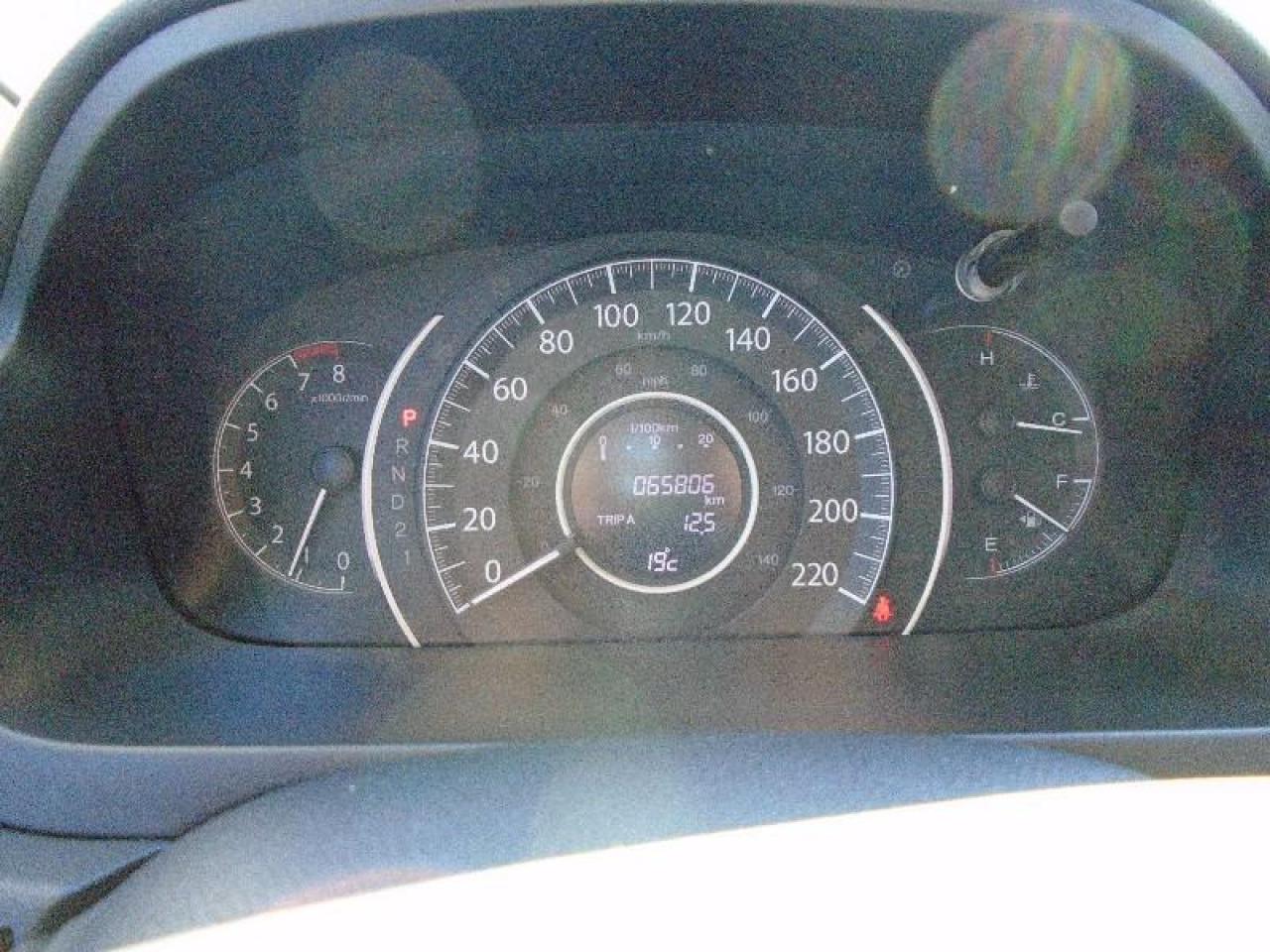 643727