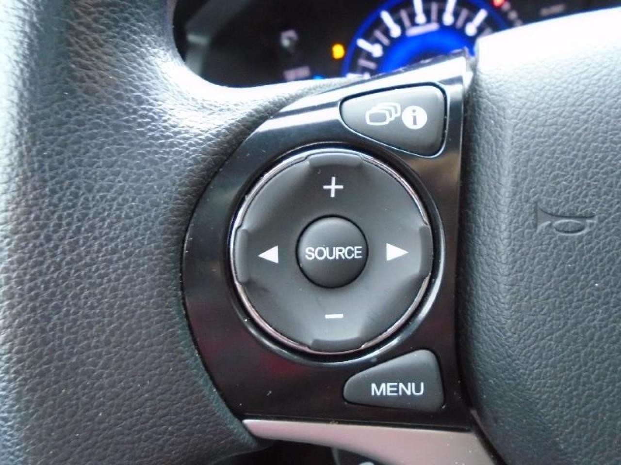 643729