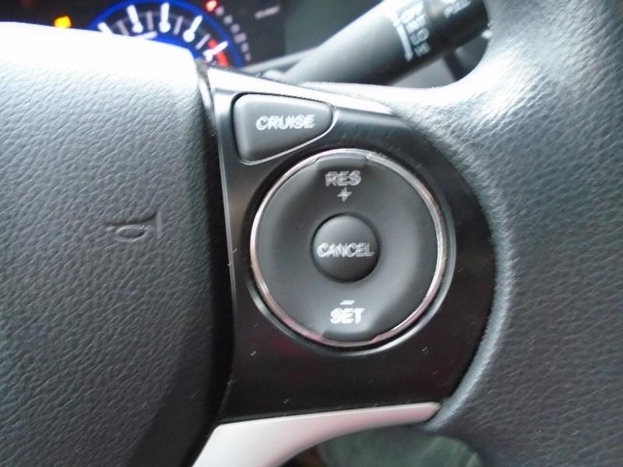 643729