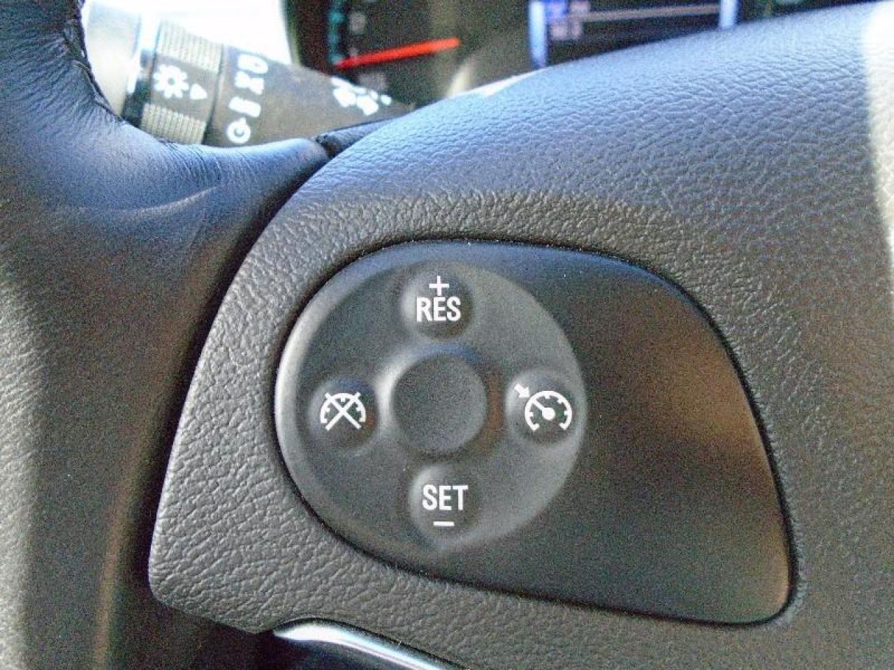 643745