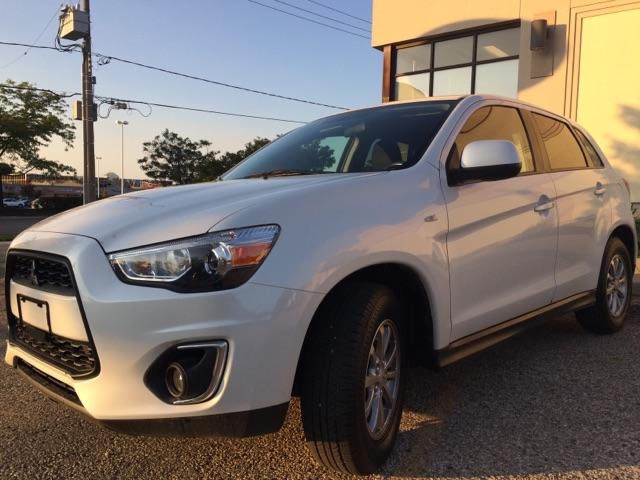 Used 2013 Mitsubishi RVR SE for sale in Waterloo, ON