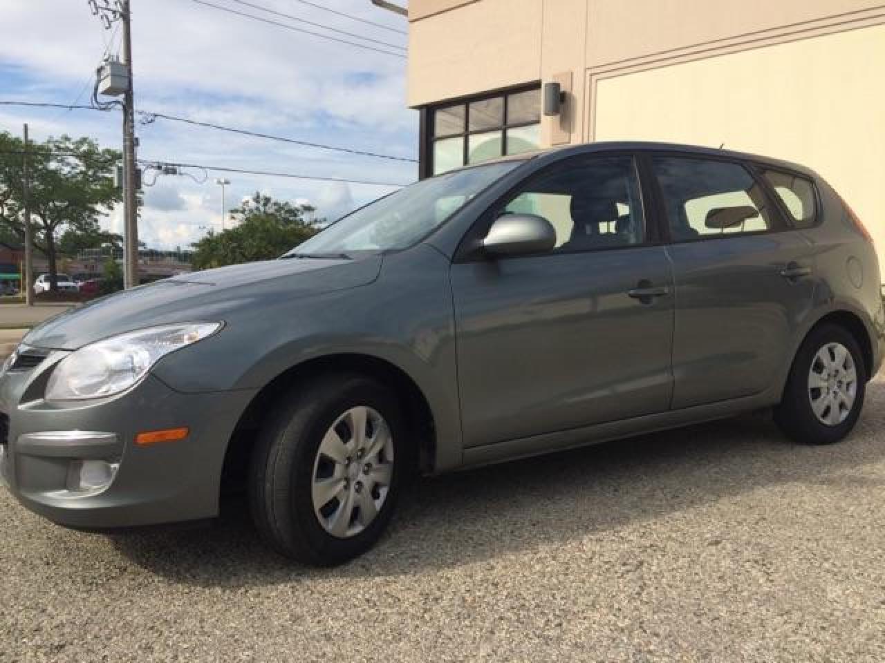 Used 2010 Hyundai Elantra Touring TORING for sale in Waterloo, ON