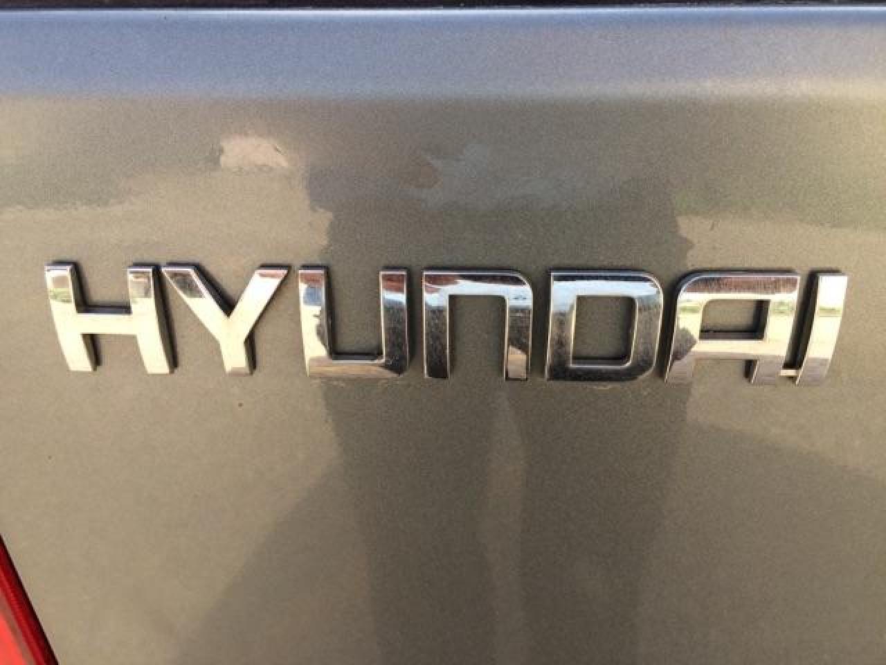643768