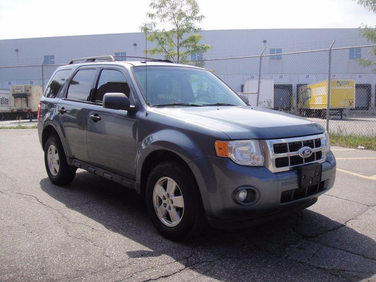 Used 2010 Ford Escape XLT V6 AWD-LOADED,ZERO ACCIDENTS,SAT RADIO for sale in North York, ON