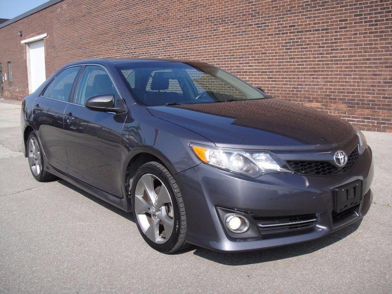 Used 2014 Toyota Camry SE LOADED-NAVI,BACK CAM,SPORT HEATED SEATS for sale in North York, ON