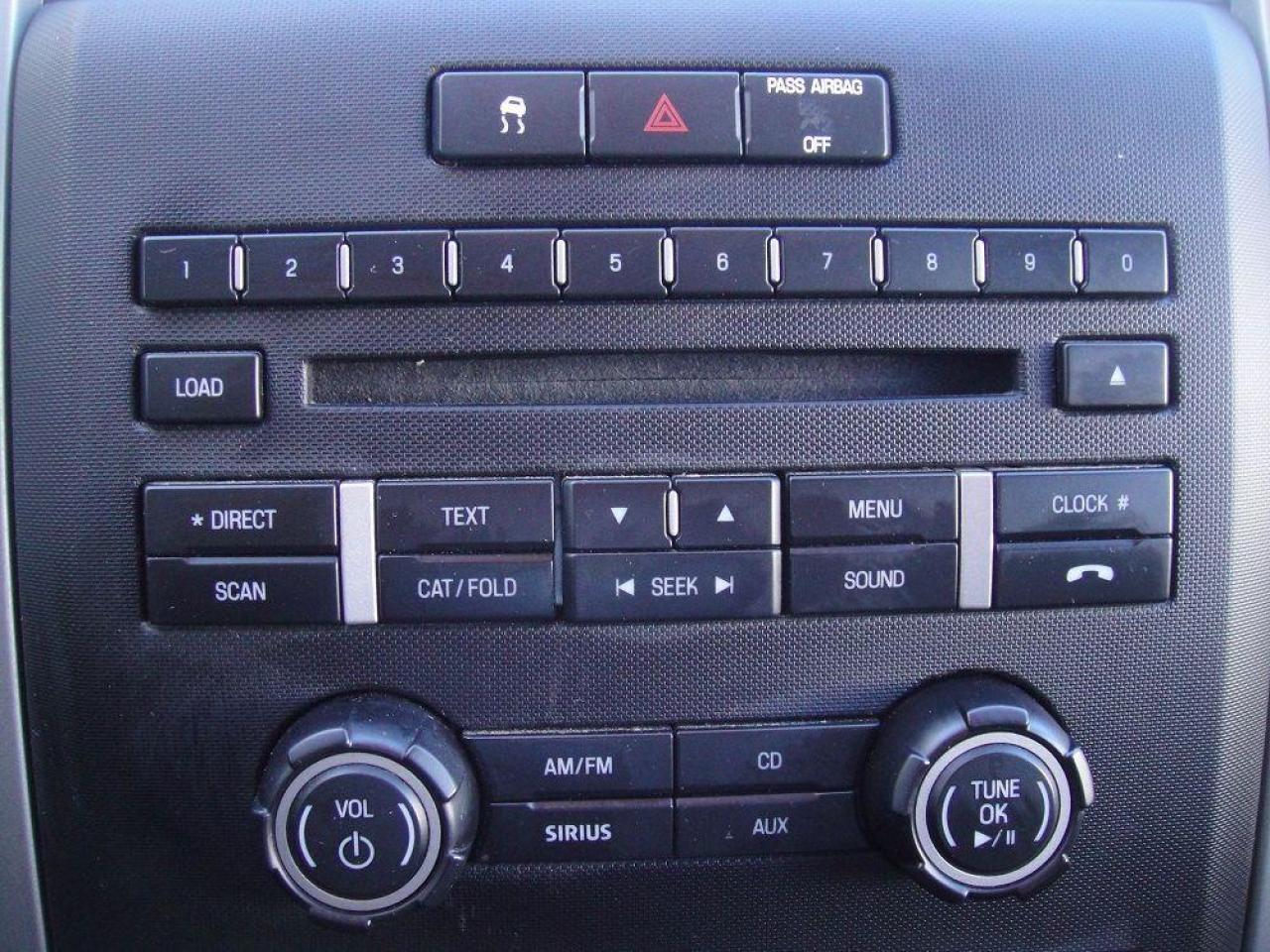 643777