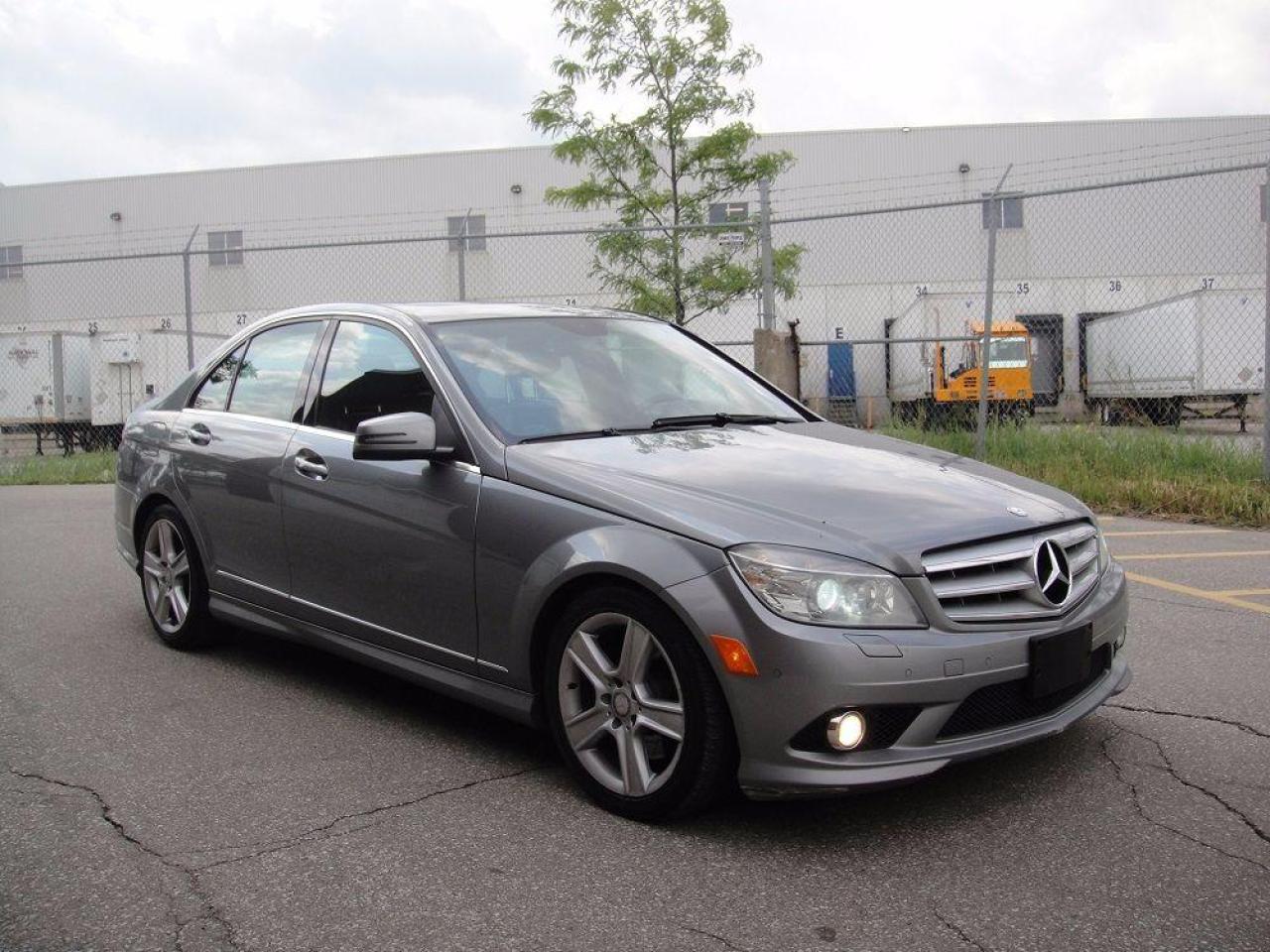 Used 2010 Mercedes-Benz C 300 4MATIC-LOADED,BLUETOOTH,NO ACCIDENTS for sale in North York, ON
