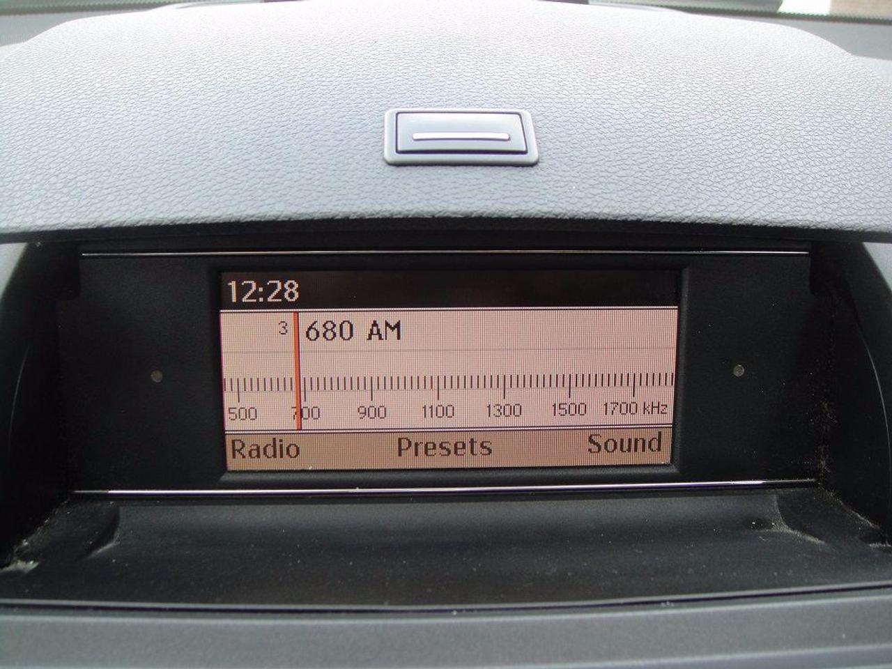 643781.11258066