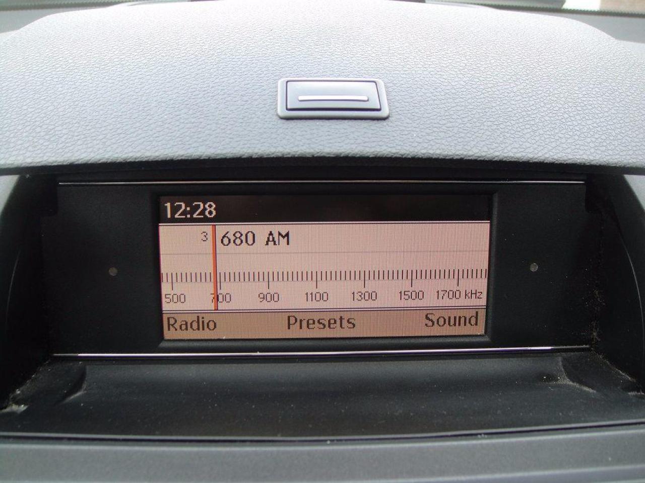 643781
